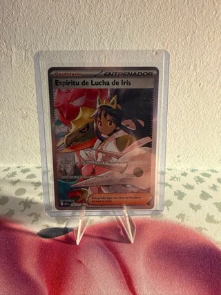 Carta Pokémon Espiritu de Lucha de Iris