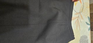 Falda negra elegante
