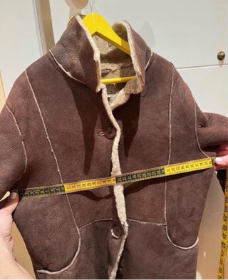 Massimo Dutti abrigo de piel marrón