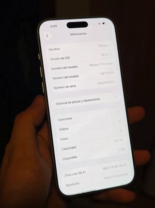 iPhone 17 Pro Max 1TB 100% batería