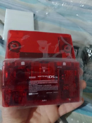 Nintendo DS Lite Rosso Trasparente con 1340 giochi