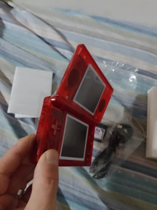Nintendo DS Lite Rosso Trasparente con 1340 giochi