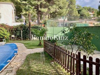 Chalet en alquiler en Bellamar en Castelldefels