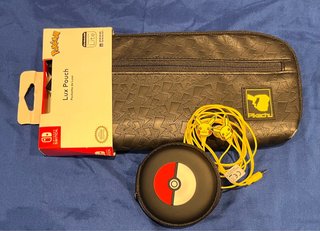Funda HORI Pokémon para Switch Lite + Regalo