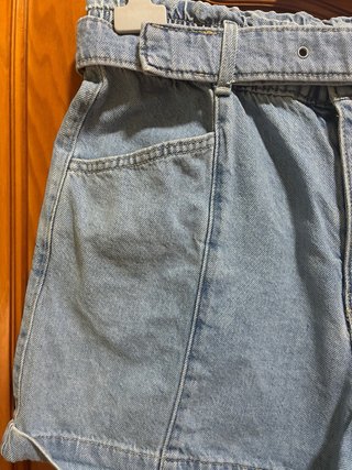 Pantalón Corto Vaquero con Cinturón