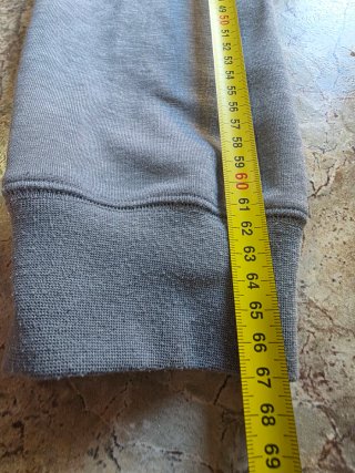 Chaqueta Jordan Gris y Negra con Capucha