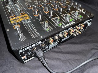 Mixer DJ Allen & Heath Xone DB2