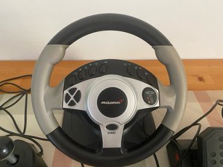 Volante McLaren con Pedales y Palanca