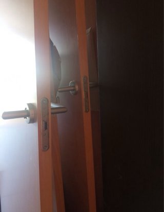 Puerta Interior de Madera