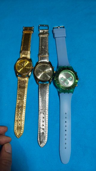 Lote 3 Relojes Moda Parfois y Victor Giovanni