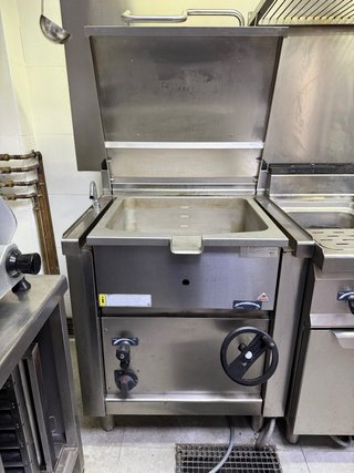 Maquinas hosteleria en 2 contenedores