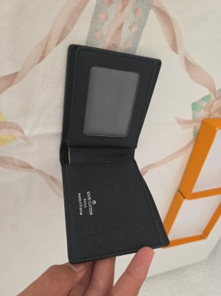 Cartera Louis Vuitton Negra
