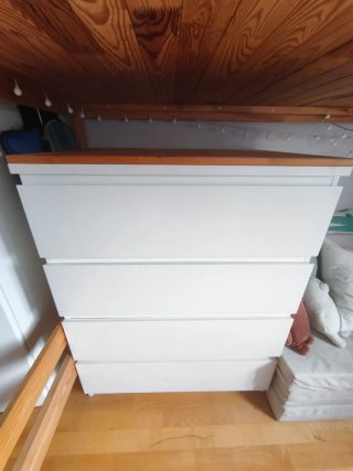 Cómoda Malm IKEA 4 Cajones