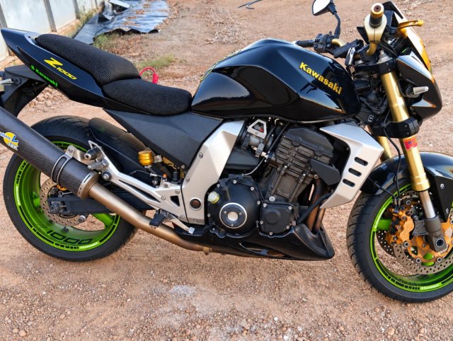 KAWASAKI Z1000 · 127 CV · COMO NUEVA