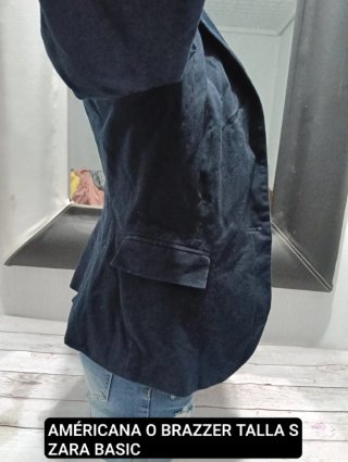 Americana Zara Basic Azul Talla S