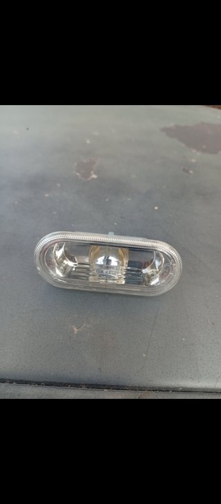 Retrovisor derecho VW Polo 6N2