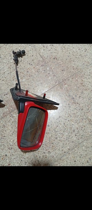 Retrovisor derecho VW Polo 6N2