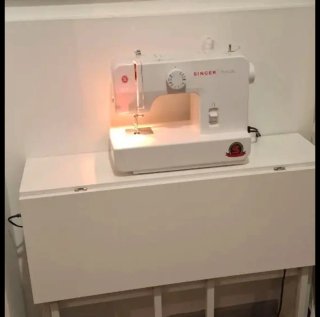 Escritorio plegable blanco