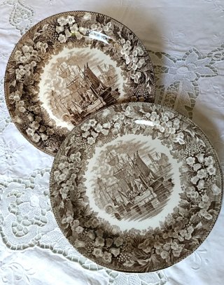 2 piani Wedgwood 1880