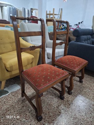 Pareja de Sillas  Madera Antiguas 2×60e unidad 30e