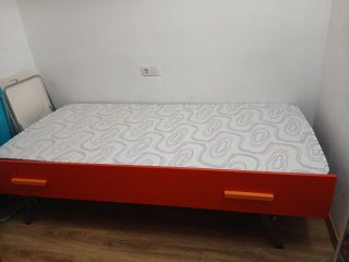 Cama Juvenil Plegable Roja y Naranja