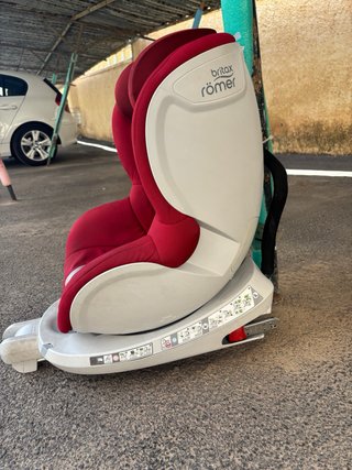 Sillita de coche Britax Römer roja