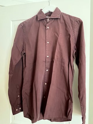 Camisa Scalpers Burdeos