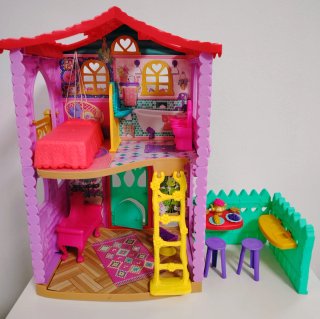 Casa Muñecas Enchantimals con Accesorios