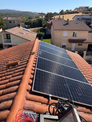 Montaje de paneles solares