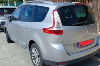 Renault Grand Scenic 2015