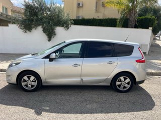 Renault Grand Scenic 2011