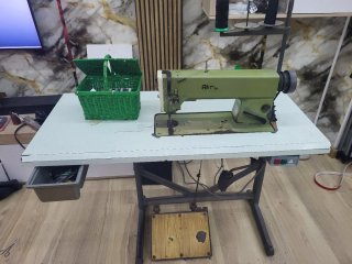 Máquina coser industrial Rimoldi