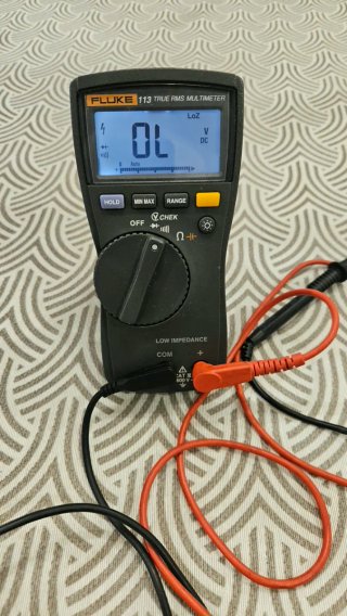 Multímetro Digital Fluke 113 TRUE RMS