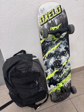 Skate con mochila