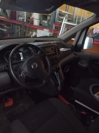 Nissan NV200 2016