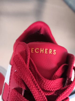 Zapatillas Skechers Rojas