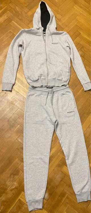Conjunto McKenzie Sudadera y Pantalón Gris