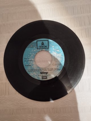 Disco Vinilo 7 Wings - Give Ireland Back