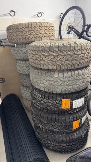 Continental CrossContact ATR – 265/70 R15