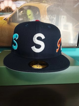 Gorra New Era 59Fifty Supreme  Talla 7.1/4