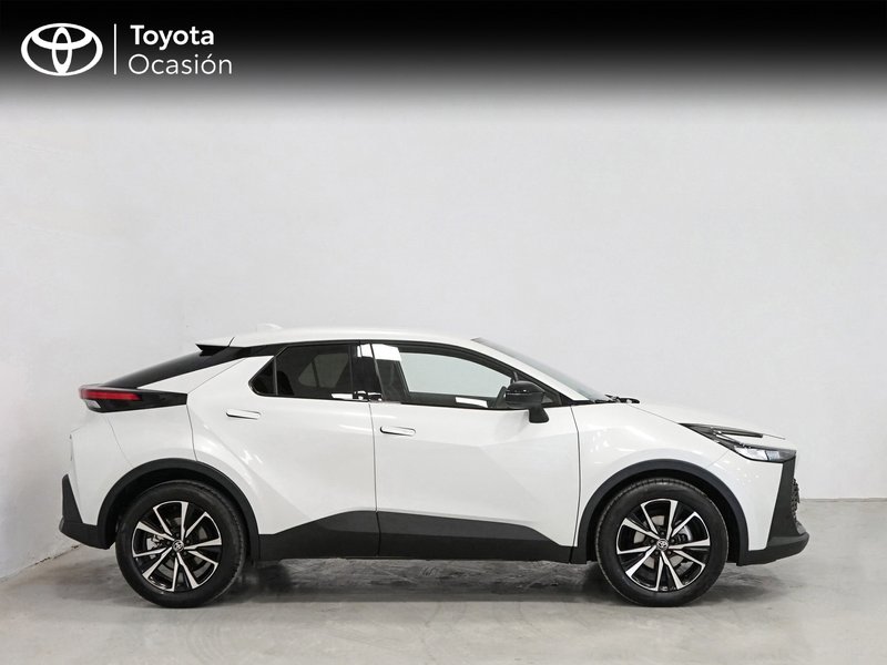 Toyota C-HR 2024, foto 17