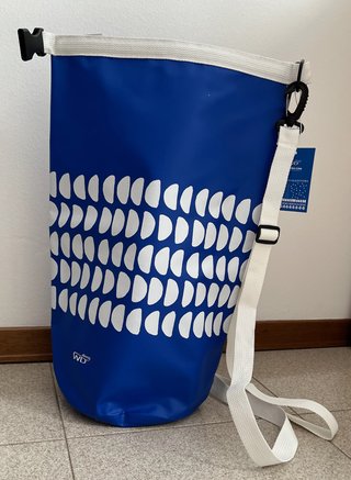 Borsa WD blu e bianca con pattern