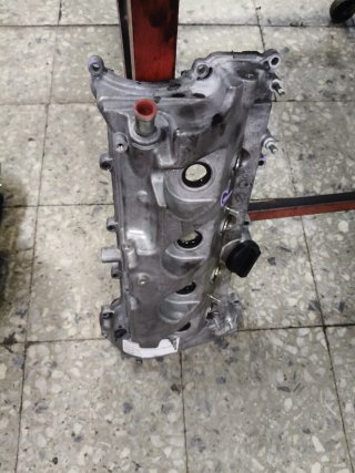 Motor Toyota avensis 2.AD 2006