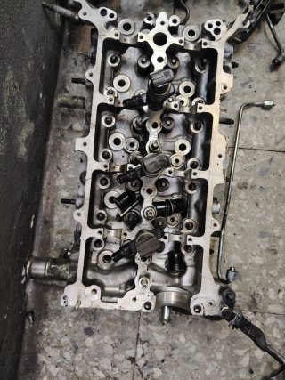 Motor Toyota avensis 2.AD 2006