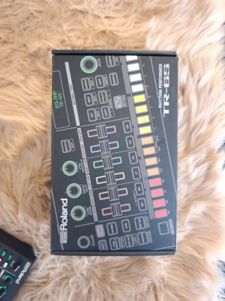 Roland TR-6S Rhythm Performer
