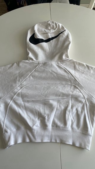 Sudadera Nike Blanca con Logo Negro