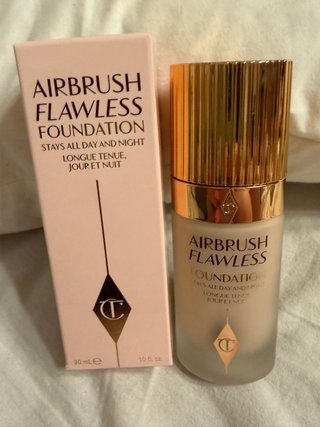 Charlotte Tilbury Airbrush Flawless Foundation