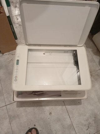 IMPRESORA  HP  DESKJET 2710