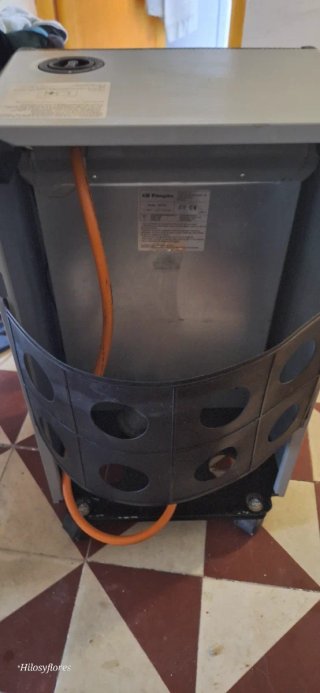 Estufa a Gas Orbegozo Llama Azul