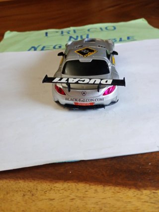 Scalextric Mercedes Benz SLS AMG GT3